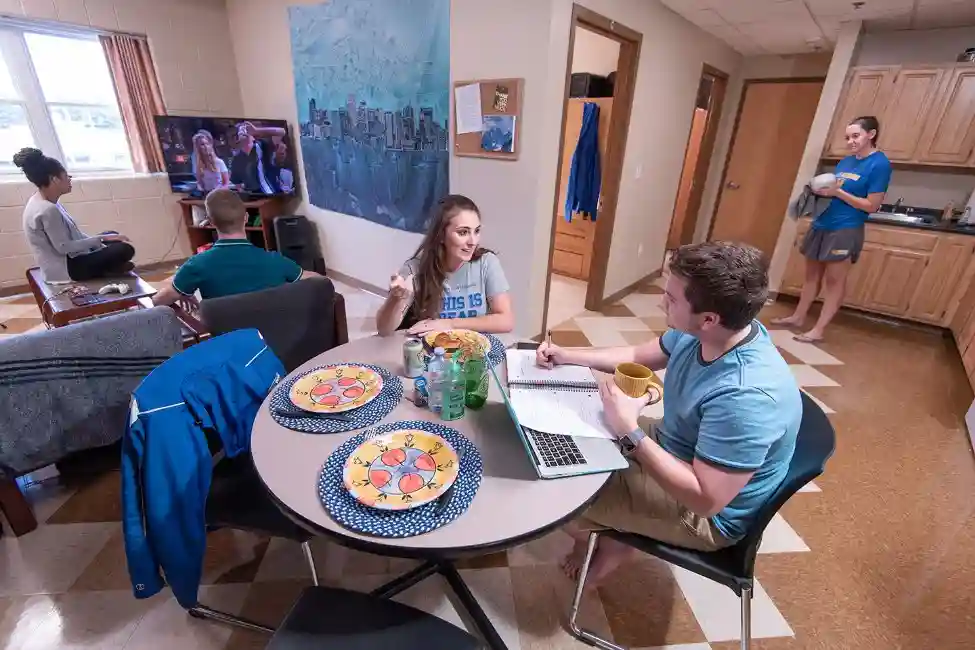 Campus de Western New England University (WNE)